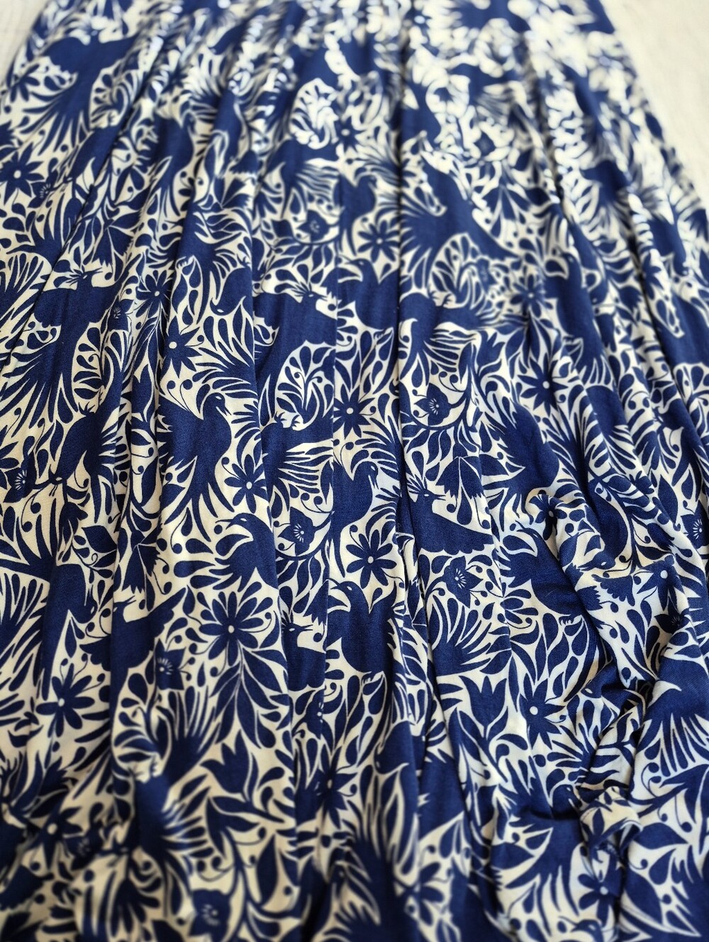 Boden Lorna Faux-Wrap Jersey Mini Dress, Size 12, Blue/White Dawn Bird Tile, EUC - Picture 3 of 12
